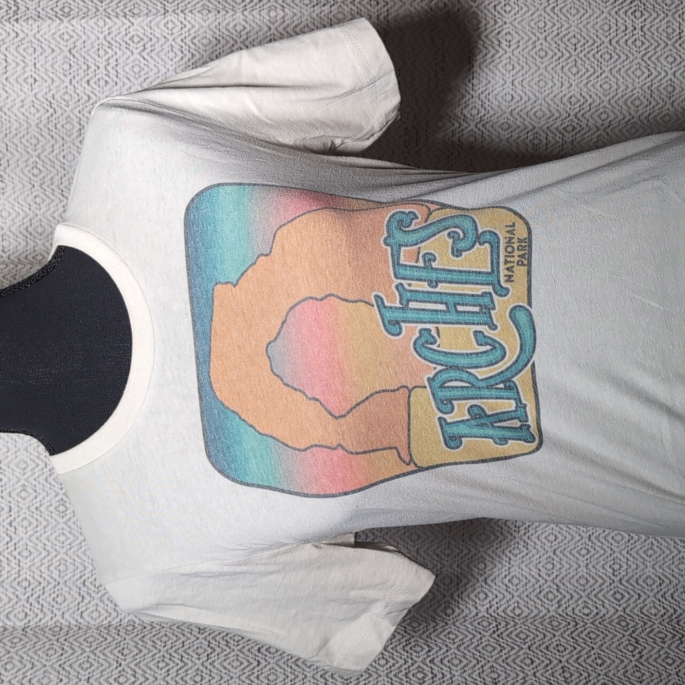 Arches National Park Women's T-Shirt - size Small